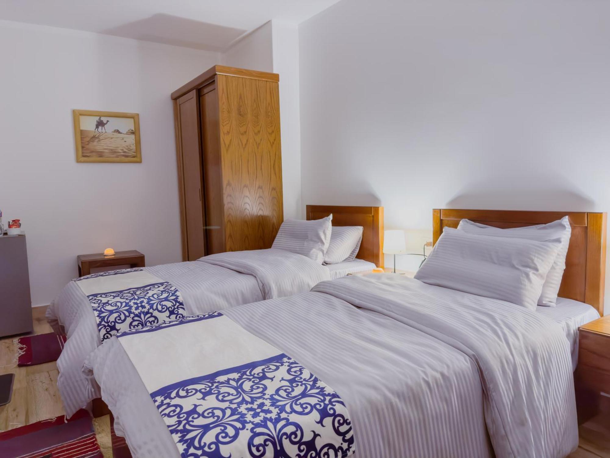 Royal Crown Hotel Giza Pyramids View Kafrat al Jabal Bilik gambar